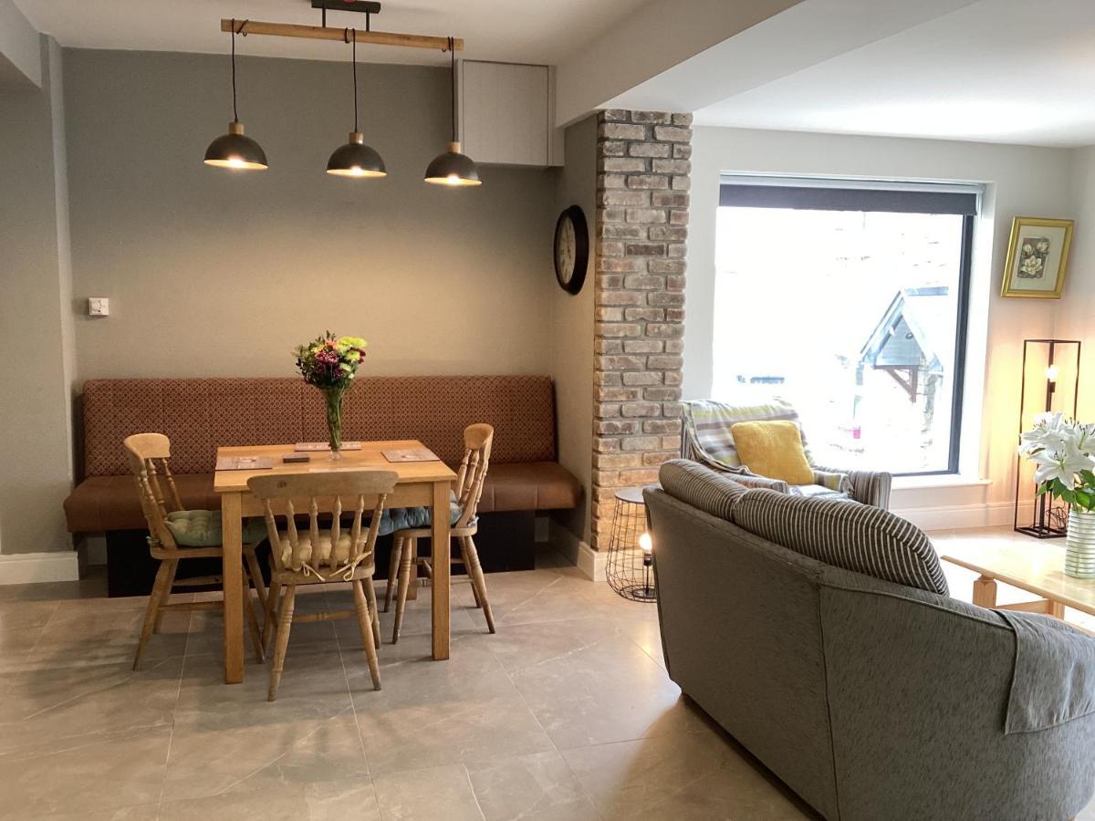 Ferienwohnung Roundstone Retreats Roundstone Harbour Lights Exterior foto